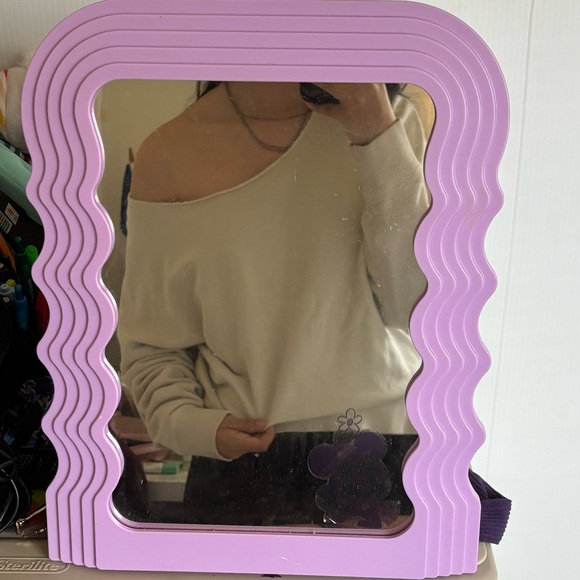 Sweatshirt - Picture 2 of 2